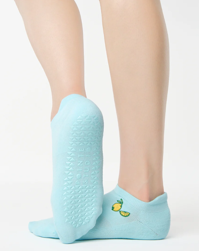 Pointe Studio- Sky