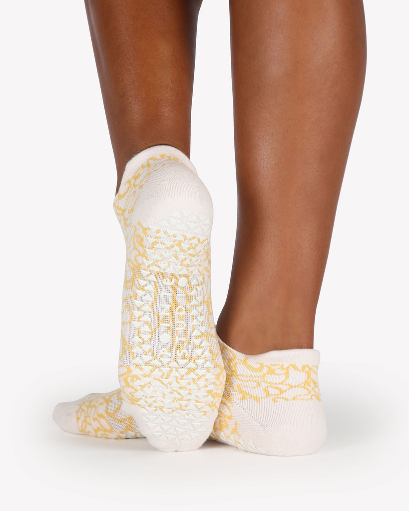Pointe Studio- Rose Gold