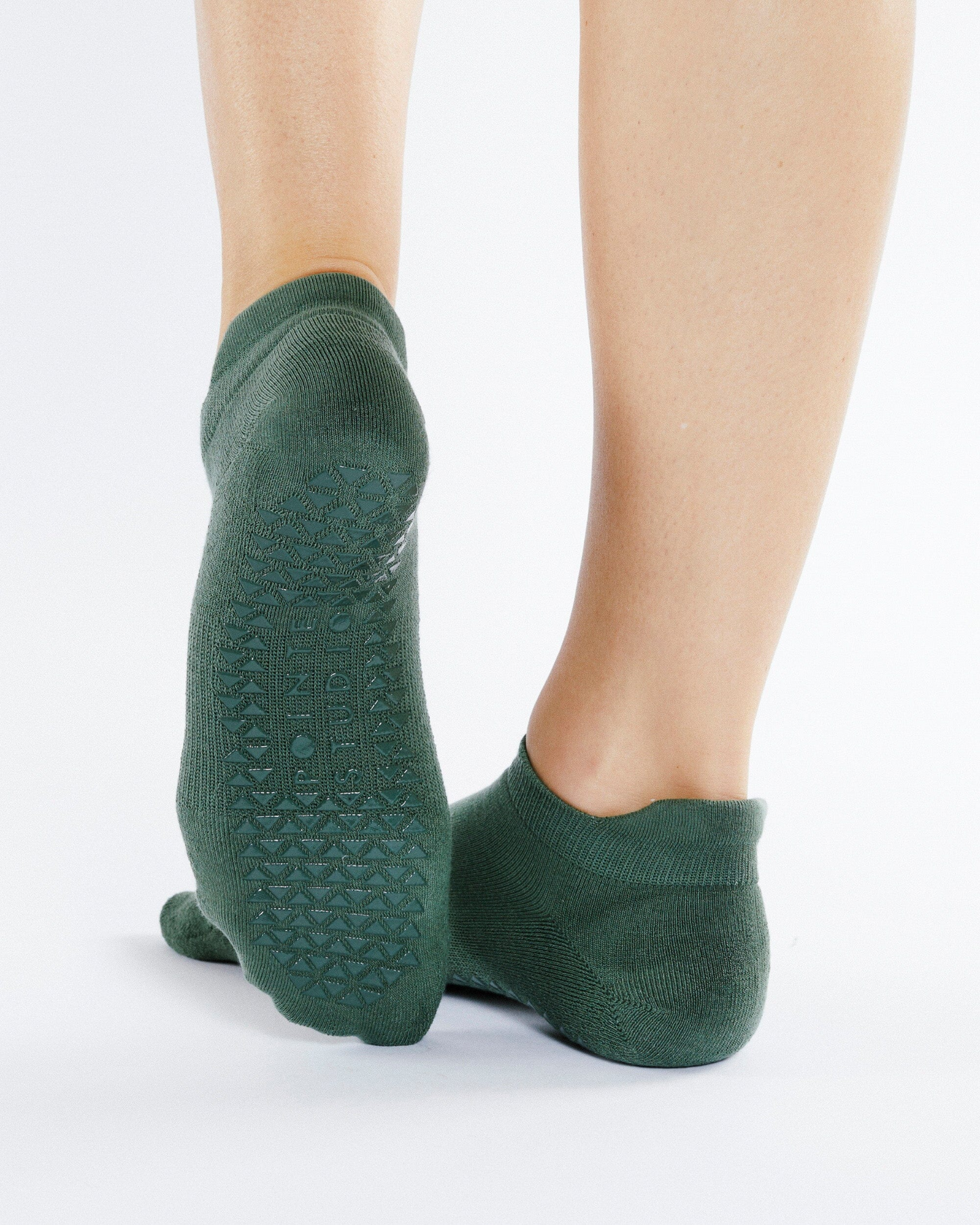 Pointe Studio-Olive